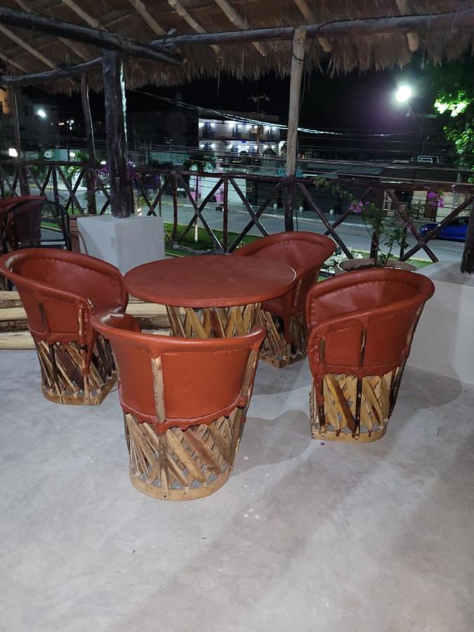 Mio Tulum Hotel Boutique Eksteriør billede A set of equipales