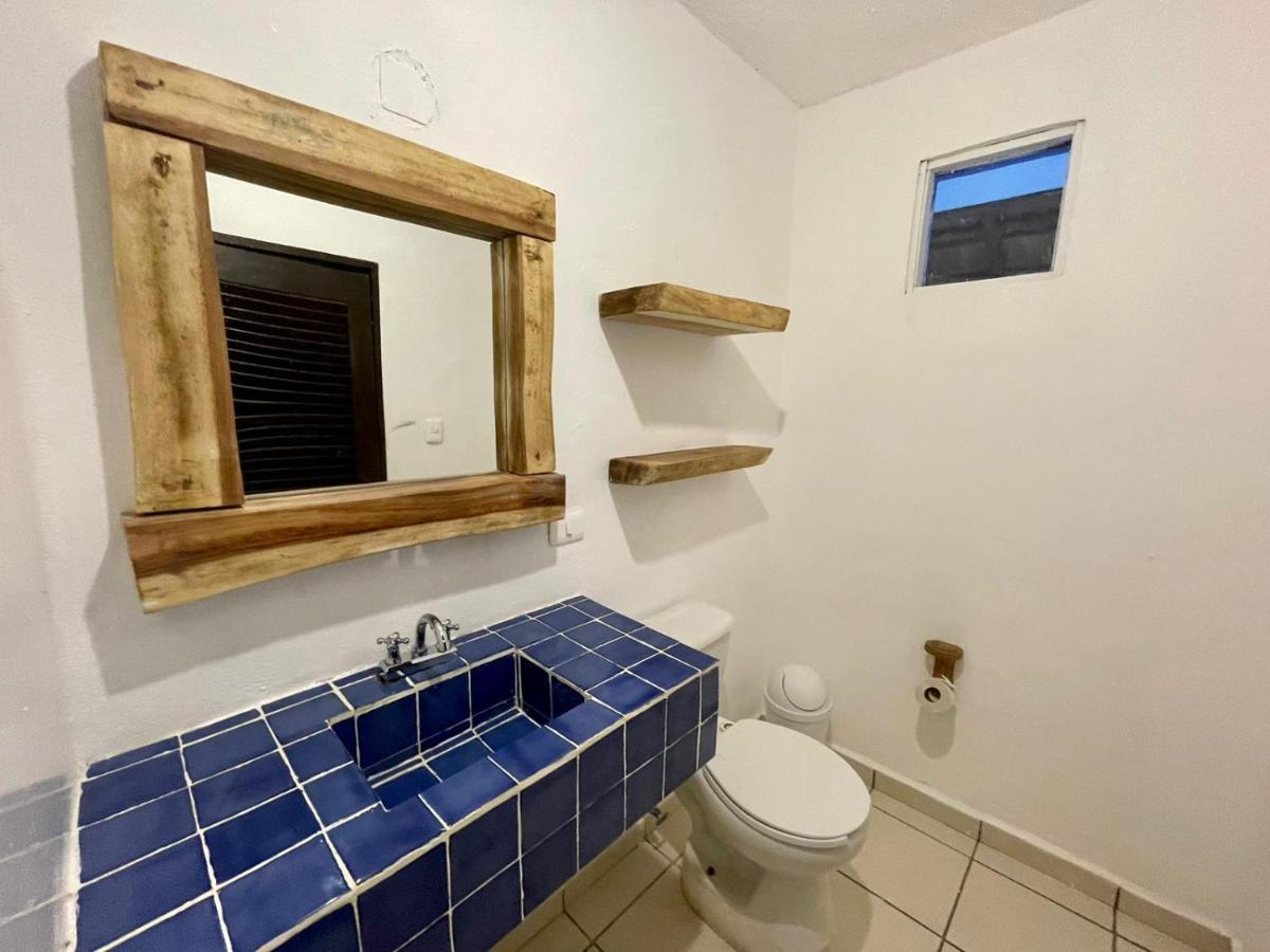 Mio Tulum Hotel Boutique Eksteriør billede Bathroom in a house in Mexico