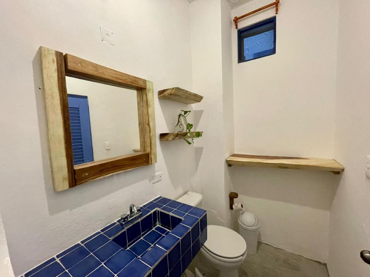 Mio Tulum Hotel Boutique Eksteriør billede Bathroom in a house in Tulum, Mexico